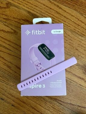Fitbit Inspire 3 EXTENDED BAND PIECE in lavender. Not the whole fitness tracker